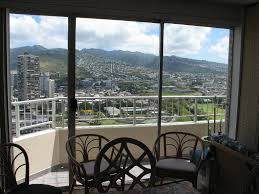 Check spelling or type a new query. King Kamehameha Split Level 3 Bedroom 3 Bath Penthouse Condos For Rent In Waikiki Connecting Rentals Worldwide