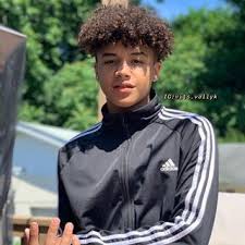 Long wavy to curly hair = goooooood. Cute 13 Year Olds With Curly Hair Black Cute Boys With Curly Hair 13 Look At These Cute Little Boys Haircuts And Hairstyles That Are Trending This Year Biduan This