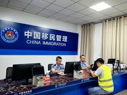 海南洋浦口岸沥青出口量激增，“无感通关”助推自贸港外贸发展- 中国日报网