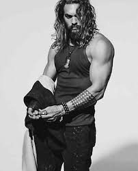 Learn how jason momoa trained and the workout and diet he used to prepare to become aquaman. Sexy Schauspieler Jason Momoa Tattoos Lange Haare Muskeln Schwarzweiss Werbung Foto Ebay