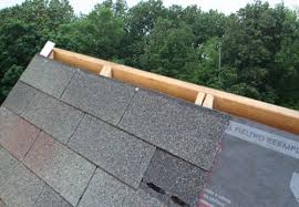 Generally, regular shingles are cut straight through the tab. How To Install A Ridge Vent On A Shingled Roof