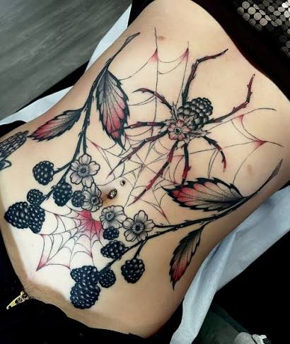 Got to finish this super cool juicy spider stomach piece for Ryan today!! . . . #halloween #tattoo #tattoos #newyork #nyc #brooklyn #neotraditional #spooky #halloween #spookyseason #kwadron #cheyennetattoo #fkirons #spookytattoos #blackwork #tattooartist #