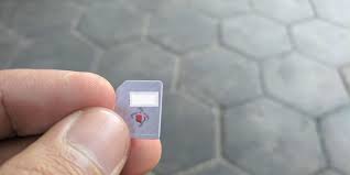 Sebelum lanjut ada hal yang harus diperhatikan yaitu jika kamu akan daftar pakai hp dual sim cad maka tempatkan perdana axis atau xl pada slot satu. Apa Itu Nomor Iccid Bagaimana Cara Menemukannya Gadgetren
