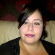 Amy Deering's Instagram, Twitter & Facebook