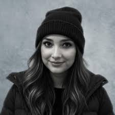 Listen to CLOSE THE BLINDS by LEAH in BTSet playlist online for free