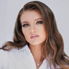 Haley Nettles's Instagram, Twitter & Facebook