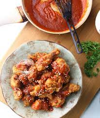 Selain itu, berbagai bumbu lain seperti madu dan saus khas korea (gochujang) juga ditambahkan untuk menciptakan. Resep Ayam Goreng Korea Social Distancing Just Try Taste