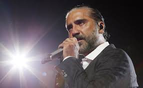 Cuál fue el tequila que tomó Alejandro Fernández en show?