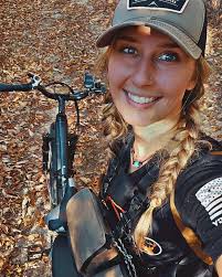 Getting around in the woods made easy with @dirwinbike #hunting #bowhunter  #hunters #ebike #publicland #publiclandhunting #bigbucks