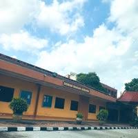 Kolej vokasional sultan haji ahmad shah al mustain billah. Kolej Vokasional Shah Alam 3 Tips From 796 Visitors