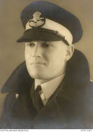 Studio portrait of 40059 Officer Cadet Robert James (Rob) Reed RAAF, taken  while training with ...