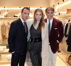 This boutique is temporarily closed for the benefit of us all, as we stand together in facing such hard times, united in the hope that life will return to normal soon. Brunello Cucinelli Eroffnungs Feier In Munchen Im November 2019