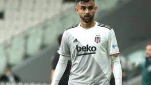 Rachid ghezzal is a professional footballer who plays as a winger for turkish club beşiktaş on loan from premier league club leicester city, and the algeria national team.4. 4hmsode Oez4wm