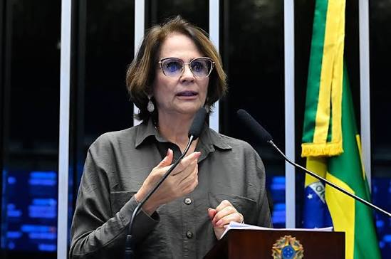 Damares cobra revisão de políticas de combate à violência contra a mulher — Senado Notícias
