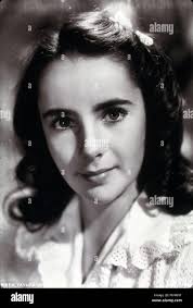 1943, Film Title: LASSIE COME HOME, Director: FRED M WILCOX, Studio: MGM,  Pictured: ELIZABETH TAYLOR, HEAD SHOT, PORTRAIT, STUDIO, CHILD, INNOCENT.  (Credit Image: SNAP Stock Photo