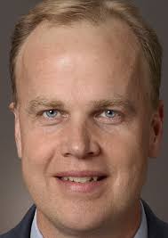 Toro CEO Rick Olson to succeed Mike Hoffman as chairman