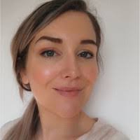 Kylie Oliver's Instagram, Twitter & Facebook