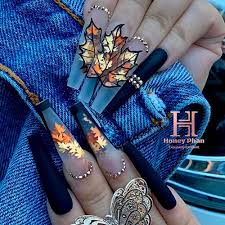 Coffin nail designs look amazing, particularly with a lengthy nails, yet you do not need to have lengthy nails to participate in this fad. Cute Fall Coffin Nails 2020 Ideas Cute Manicure