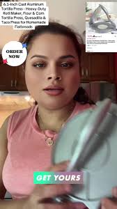 How to Roll A Tortilla with Aluminun