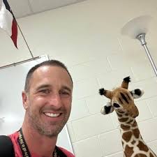 Mike Lott (@mikelott3)