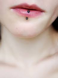 29 Hot And Stylish Ashley Piercing Ideas For Her Piercing Ashley Piercing Labret Jewelry