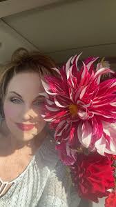 Thank you for the interest ❤️ Digging them up depends