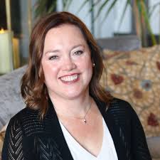 Julie Piazza, Cotati, CA Real Estate Associate