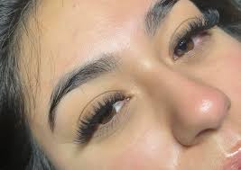 Hi everyone 🖤 happy Saturday! I have open availability for the next month  of December 🎄 message me to book! (Local lash tech) Lyssa Lashes