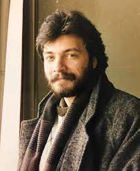 Volkan konak oktay kaynarca gençlik vtr. Oktay Kaynarca Nin Yillar Once Cekilmis Fotografi Ortaya Cikti Son Dakika Magazin