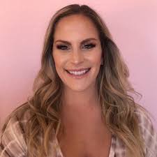 Carly Wright (@carlywri_makeup) • Instagram photos and videos