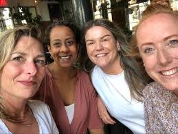 Denise Fleur's Instagram, Twitter & Facebook