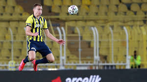 But a new defensive stalwart has come on board in fenerbahce's attila. Edzoje Mar Egy Meccs Utan Dicserte A Magyar Valogatott Vedot Rangado