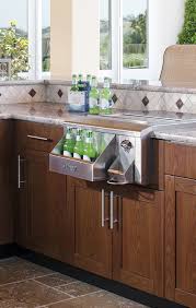 outdoor kitchen & bar all cooling