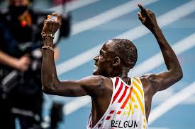 During the 2019 memorial van damme, he won the 5,000 m with a personal best of 13:13.02. En Dan Trekt Isaac Kimeli De Zilveren Sprint Van Zijn Leven Dit Was Mooiste Moment Uit Mijn Carriere Ek Atletiek Hln Be