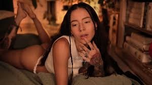 Feel Effylowell's Dirtytalk & Mature Charms