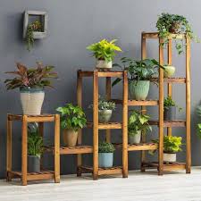Rak pot unik model bandul,menambah indah dekorasi meja rumah/kantor, sangat cocok untuk tanaman kaktus / sukulen atau tanaman hias mini lainnya. Tak Hanya Rapi 5 Desain Rak Bunga Ini Juga Buat Hunian Makin Cantik