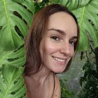 Adela Becker's Instagram, Twitter & Facebook