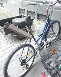 Atelier Frankfurt Ein Ort Fur Kreativen Das Merkt Man Schon Auf Den Fahrrad Hof Losungen Gibts Immer Atelierfrankfurt Fahrradbaste Instagram Bicycle Pics