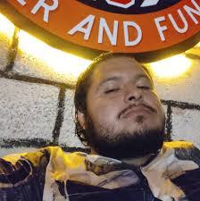 Chris Guda's Instagram, Twitter & Facebook