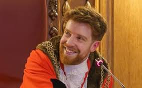 London council 'reviewing' cost of mayor's car after he boasted about  chauffeur-driven vehicle