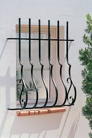 Porte fer forgé leroy merlin. Grille De Defense Pour Fenetre Lombarde L 140 X H 115 Cm Leroy Merlin En 2021 Fenetres De Maison Porte Fer Forge Fenetre