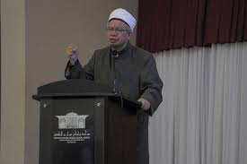 Okay, so maybe like christmas la. Religious Affairs Minister National Fatwa Council Will Issue Ruling On Covid 19 Vaccine Amid Shariah Compliance Concerns Malaysia Malay Mail