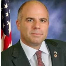 Amy Lakeman (@amy_uden)