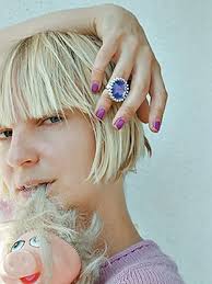 Lirik Lagu Sia 'Alive'