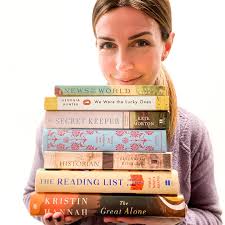 📚REVIEW📚 The Echo of Old Books By Barbara Davis 4/5 Rare book dealer Ashlyn  Greer stumbles across 2 old books with no author and no publication. She is  immediately intrigued because this