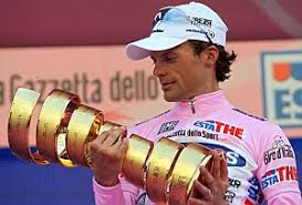 Este año se celebra la carrera 108. Di Luca No Estara En El Tour De Francia Ciclismo Deportes Elmundo Es