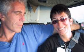 Robert Maxwell was 'explosive, threatening and cruel' say Ghislaine's  lawyers in last push for leniency