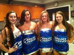 Pin By Taylor Neal On Fashionistas Diy Costumes Halloween Costumes Dress Up Outfits