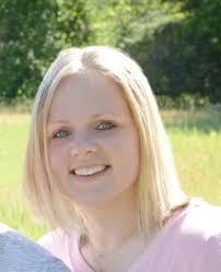 Tracy Schrader's Instagram, Twitter & Facebook