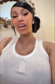 Girlllllll, Cardi B. responds to North Carolina rapper Rissa Reign accusing  her of stealing her song👀 CC⤵️